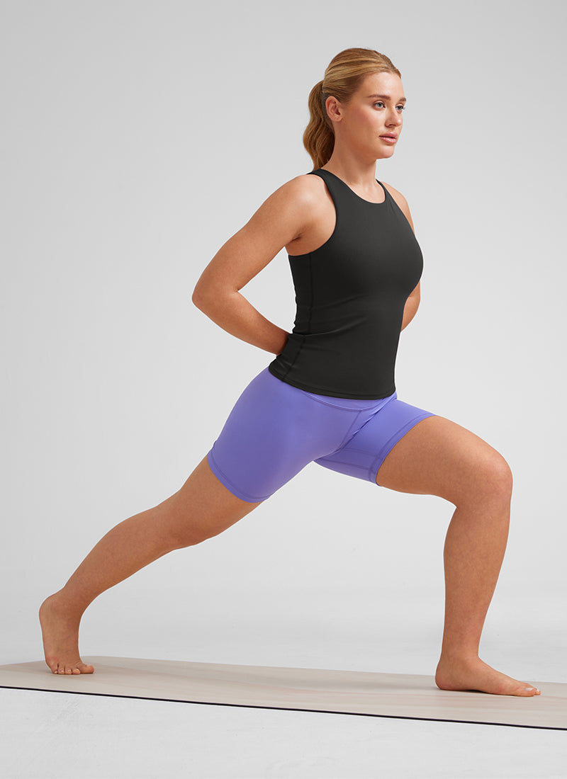 CRZ YOGA Women's Butterluxe Built-in Bra High Neck Racerback Tank Black @model_info:Lika