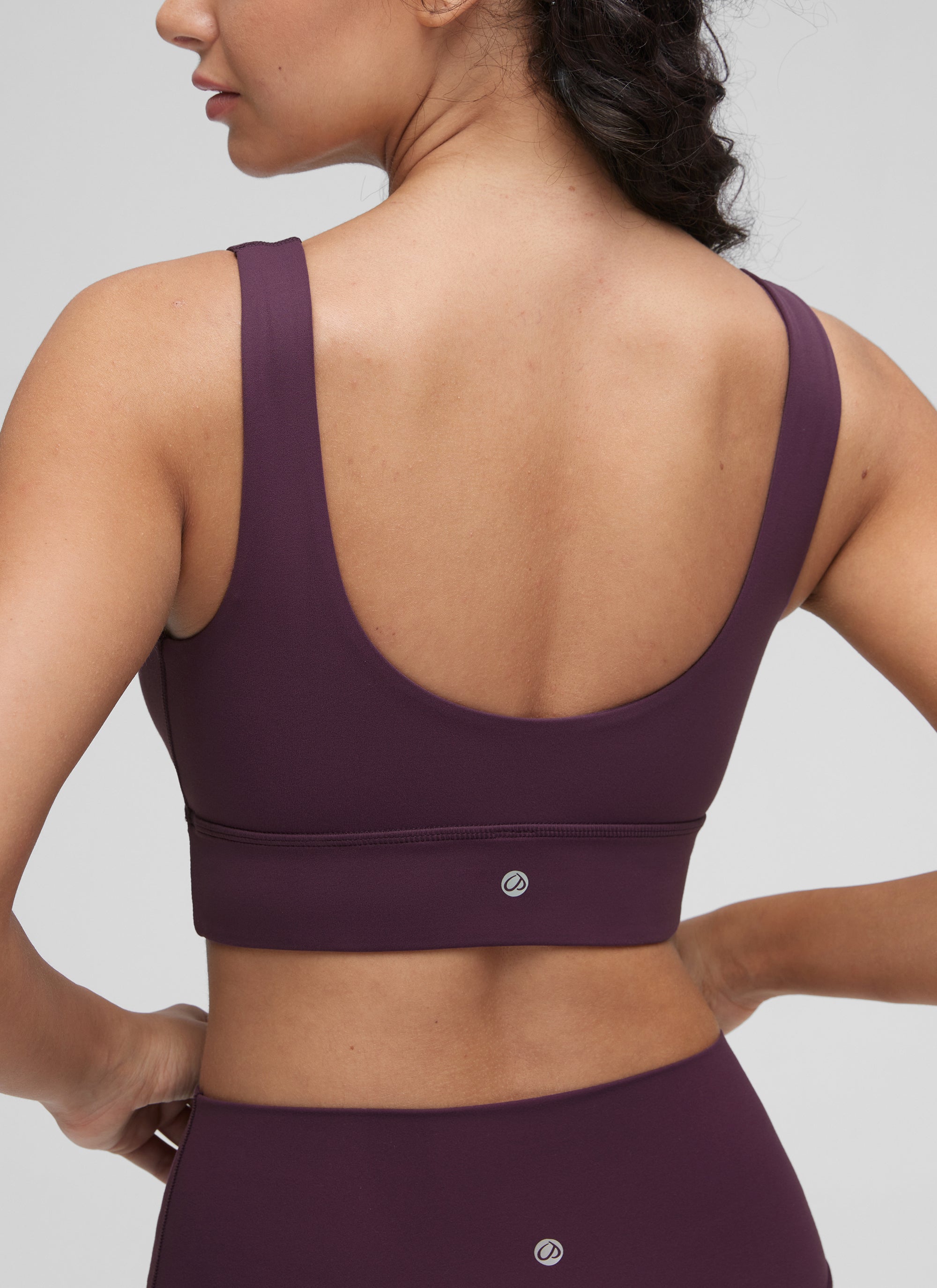 CRZ YOGA Women's Yoga Low Support Butterluxe Sport Bra U Back Longline Deep Purple @model_info:Anano