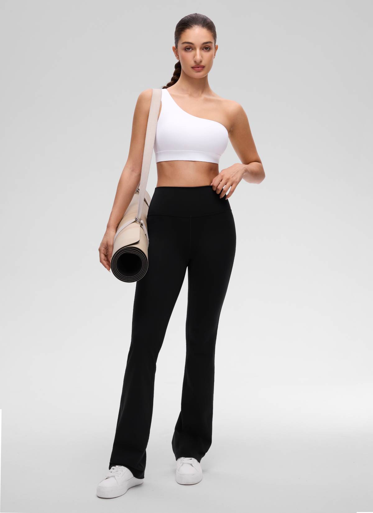 CRZ YOGA Butterluxe Womens One Shoulder Sports Bra Asymmetrical Padded White @model_info:Inga