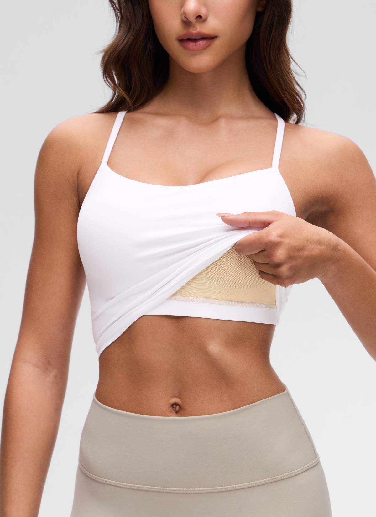 CRZ YOGA Womens Butterluxe Y Back Longline Sports Bras Crop Tank Top לבן