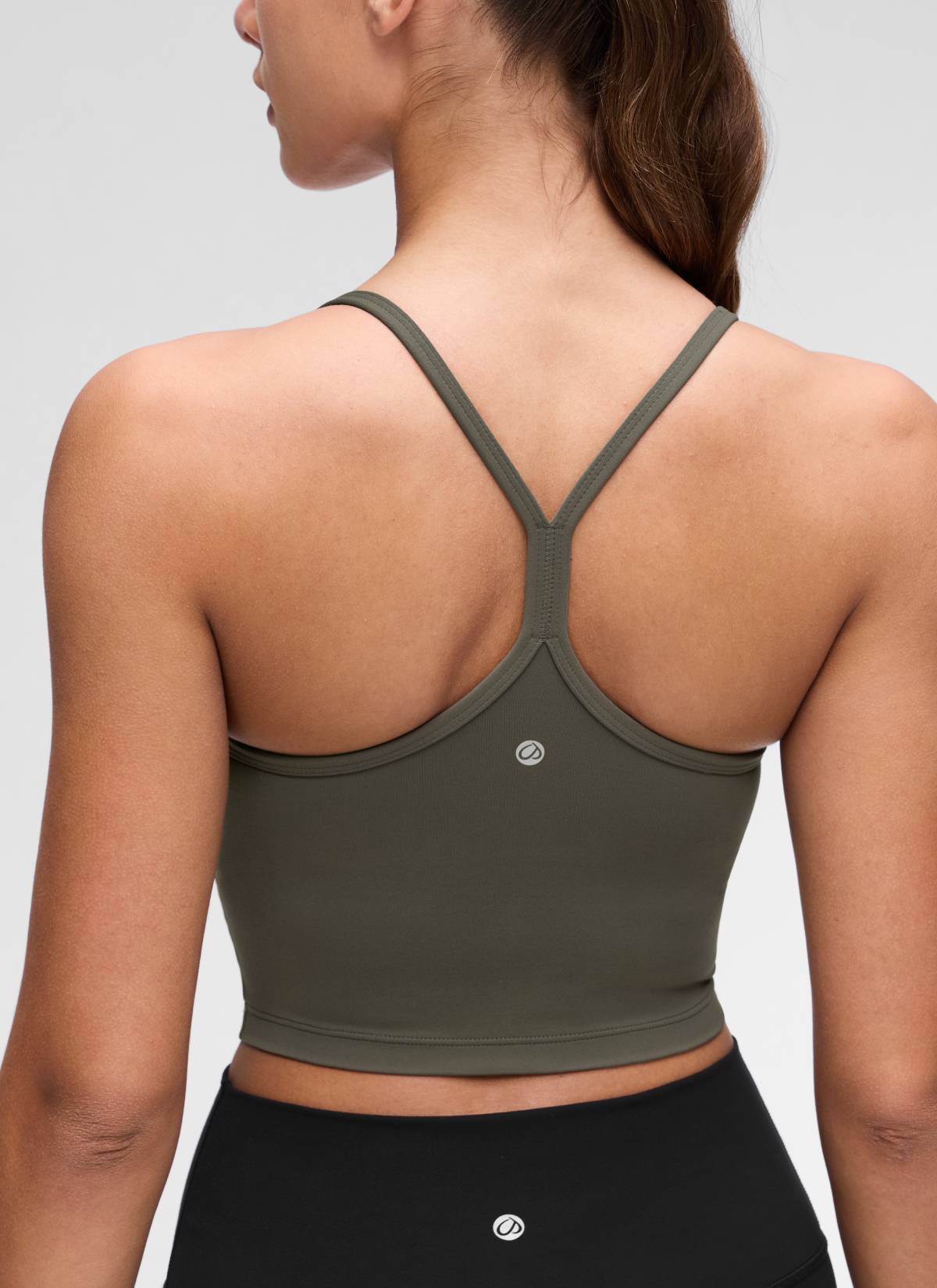 CRZ YOGA Womens Butterluxe Y Back Longline Sports Bras Crop Tank Top ירוק זית בהיר