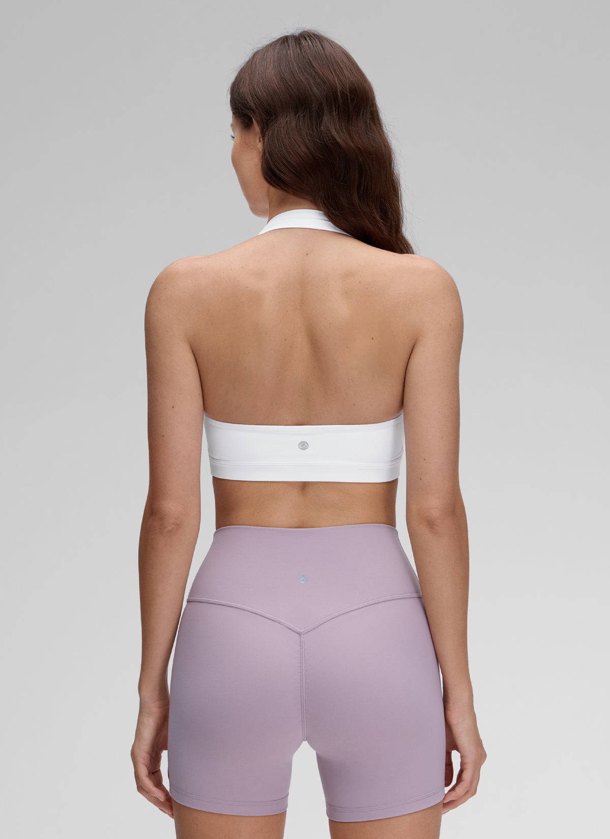 CRZ YOGA Womens Yoga Scoop Neck Padded Open Back Sports Bras White @model_info:Kerr
