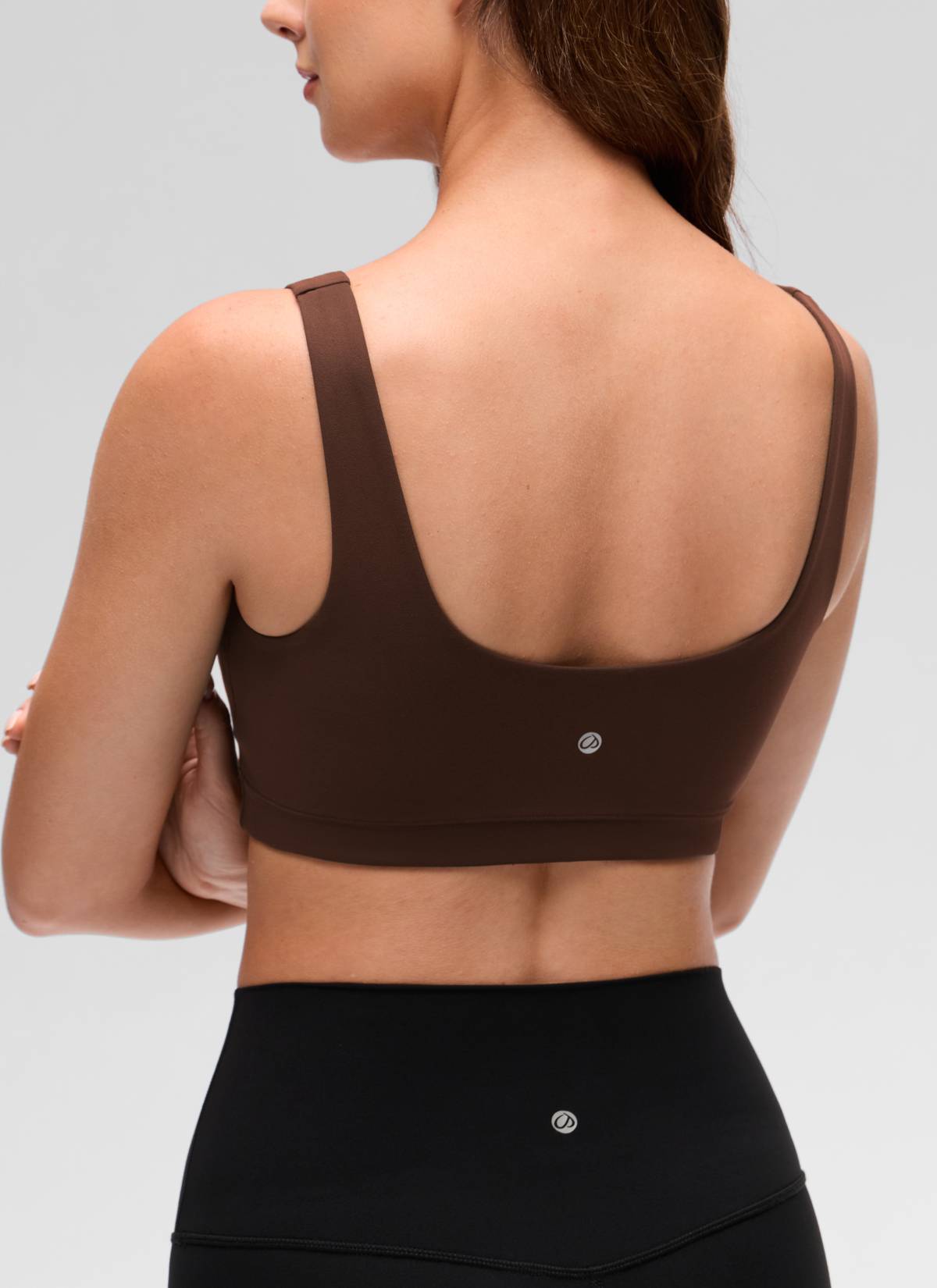 CRZ YOGA Women's Butterluxe Yoga U Back Sports Bra Light Support Lava Brown @model_info:Gelya