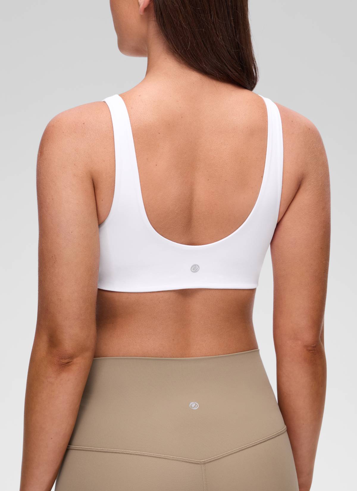CRZ YOGA Women's Butterluxe Yoga U Back Sports Bra Light Support White @model_info:Brooklyn