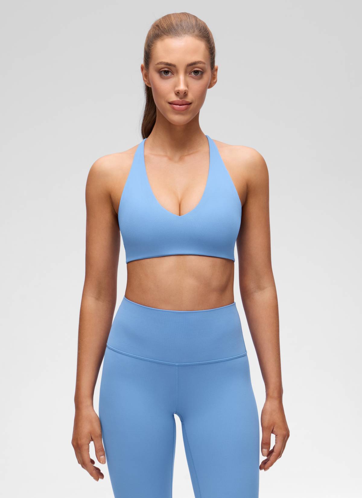 CRZ YOGA Women's Butterluxe Yoga V Neck Twist Cross Back Sports Bra Party Blue @model_info:Lary