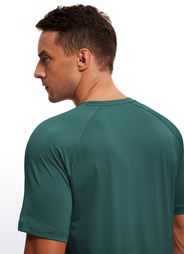 CRZ YOGA Men's Running Classic Fit Shirts Lightweight Short Sleeves Silver Gray