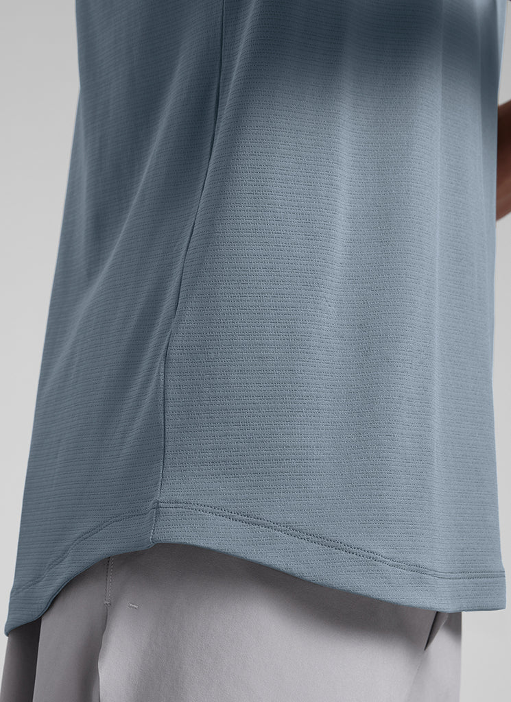 CRZ YOGA Men's Running Classic Fit Shirts Lightweight Short Sleeves Belgian Blue