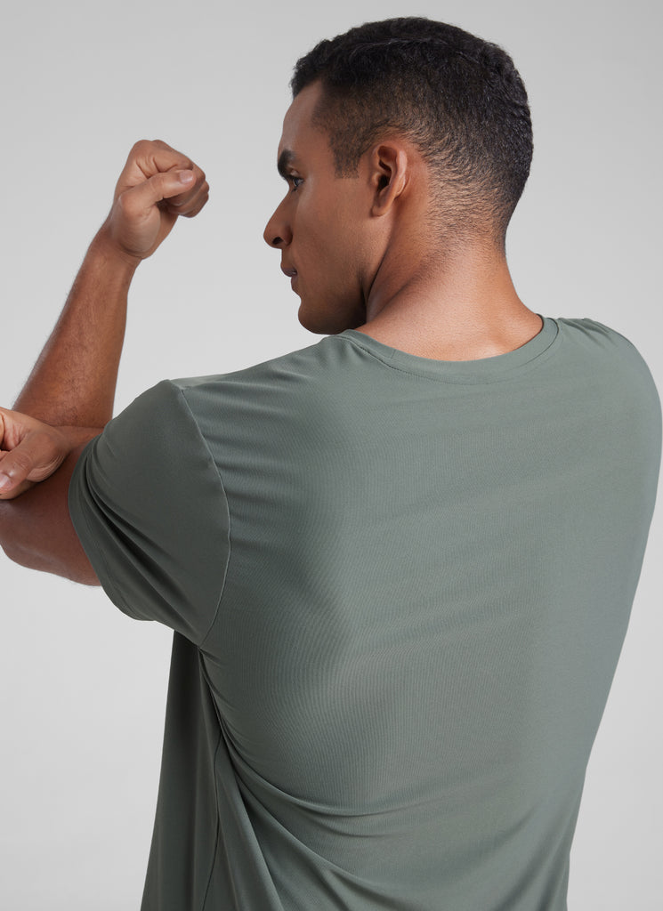 CRZ YOGA Men's Workout Lightweight Athletic Casual Short Sleeve Shirt Grey Sage