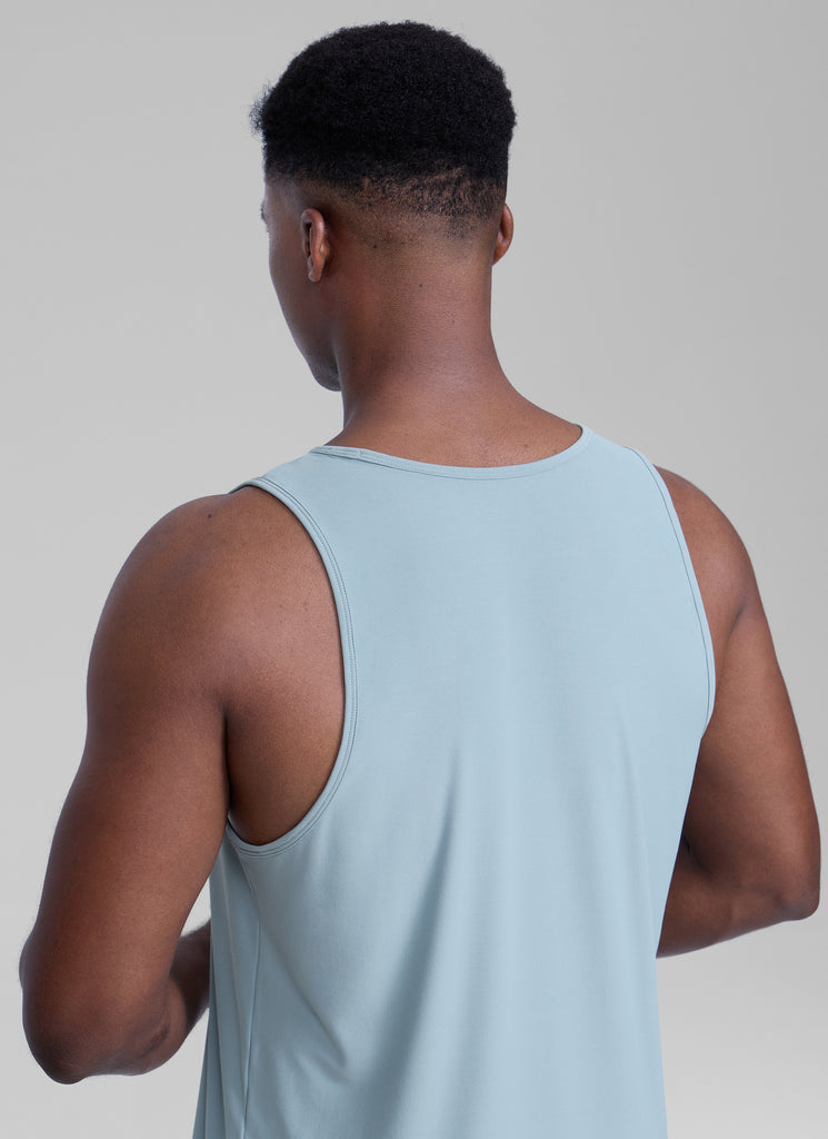 CRZ YOGA Men's Train Classic Fit Quick Dry Sleeveless Tank Light grayish blue