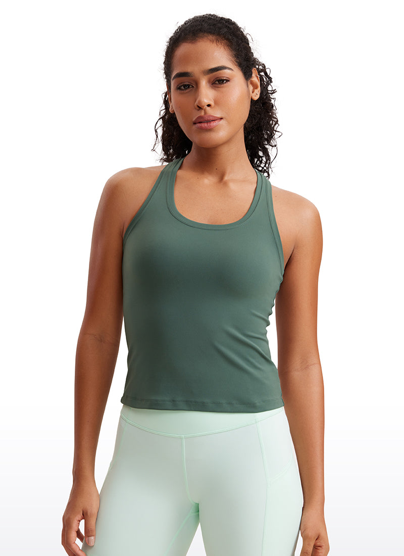 Butterluxe – Taillenlanges Tanktop mit Rundhalsausschnitt und Racerback