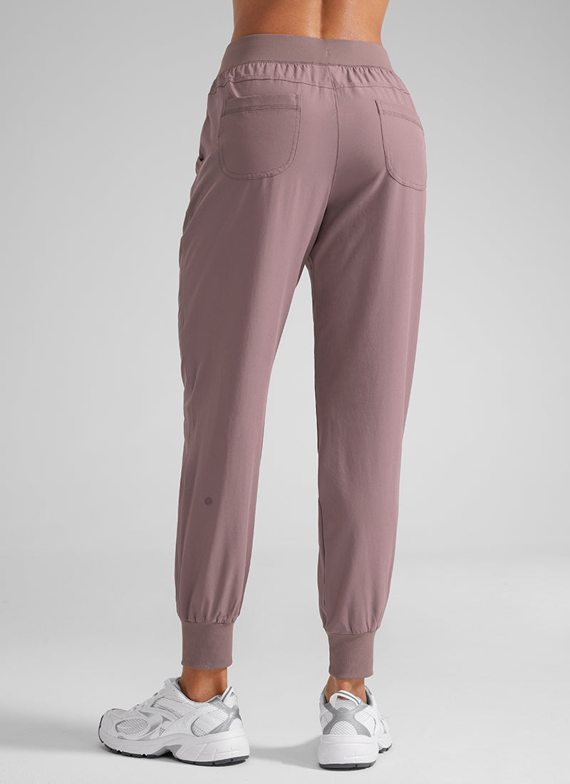 CRZ YOGA Women's Train Loose Fit Feathery-Fit Drawstring Jogger 28'' Mauve