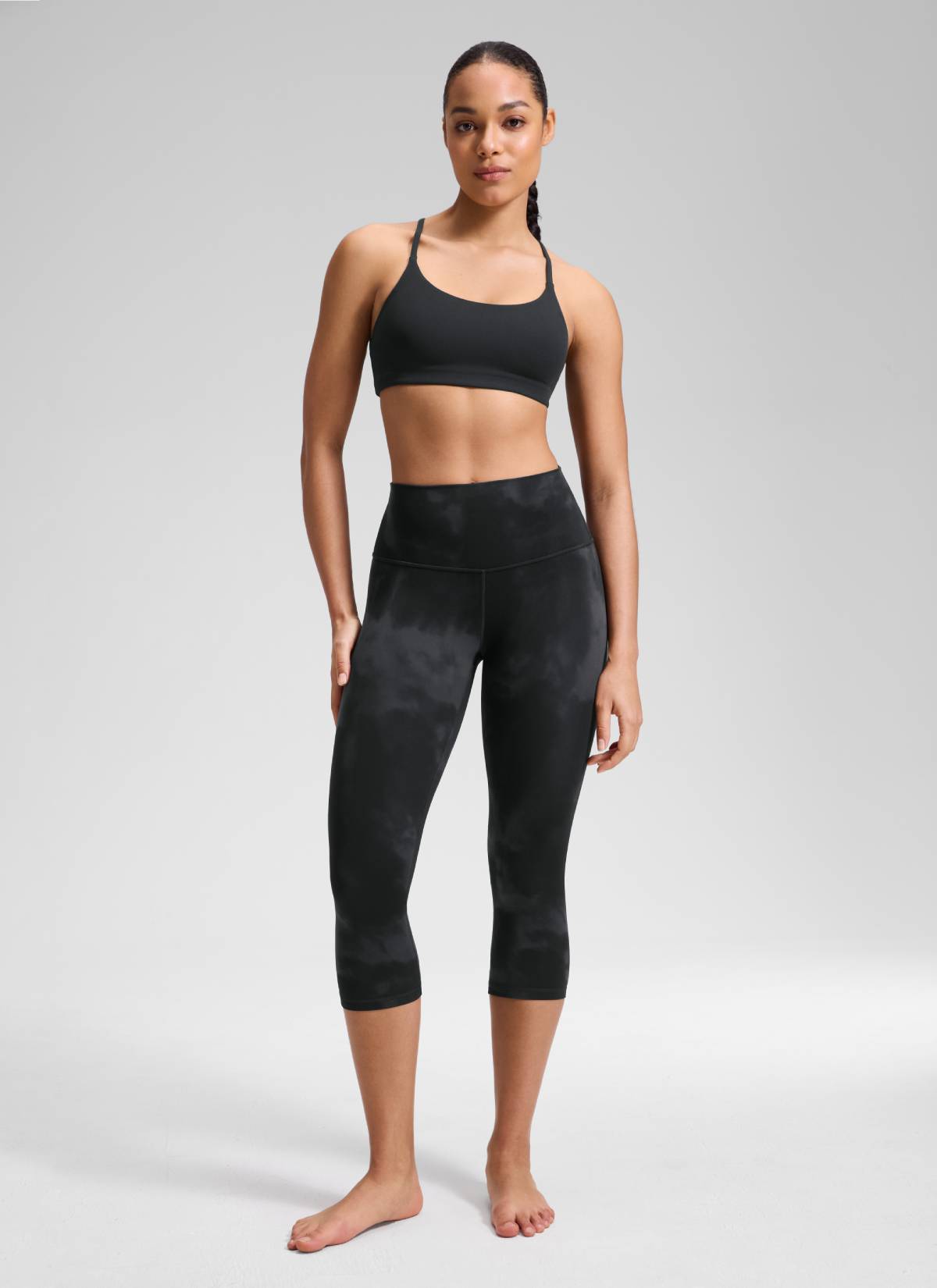 CRZ YOGA Women's Yoga Lounge High Rise Butterluxe Yoga Leggings 19'' Black Tie Dye Flowers @model_info:Fiona