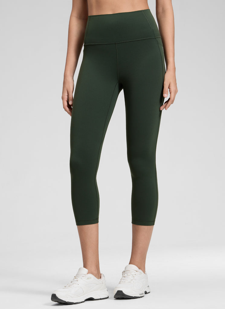 CRZ YOGA Women's Yoga High Rise Butterluxe Capri with Pockets 21'' Sparkle Blue