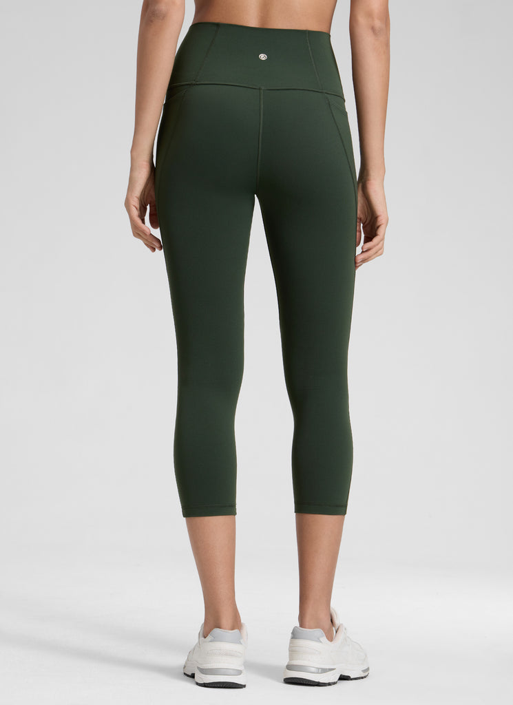 CRZ YOGA Women's Yoga High Rise Butterluxe Capri with Pockets 21'' Sparkle Blue