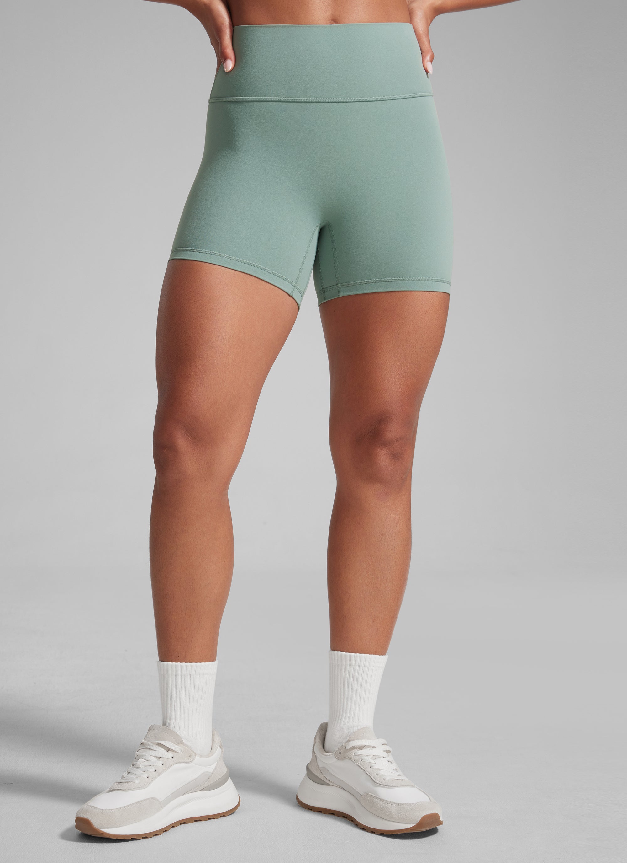 CRZ YOGA Womens Butterlift Scrunch Butt Atheletic Workout Biker Shorts Pink Lilac