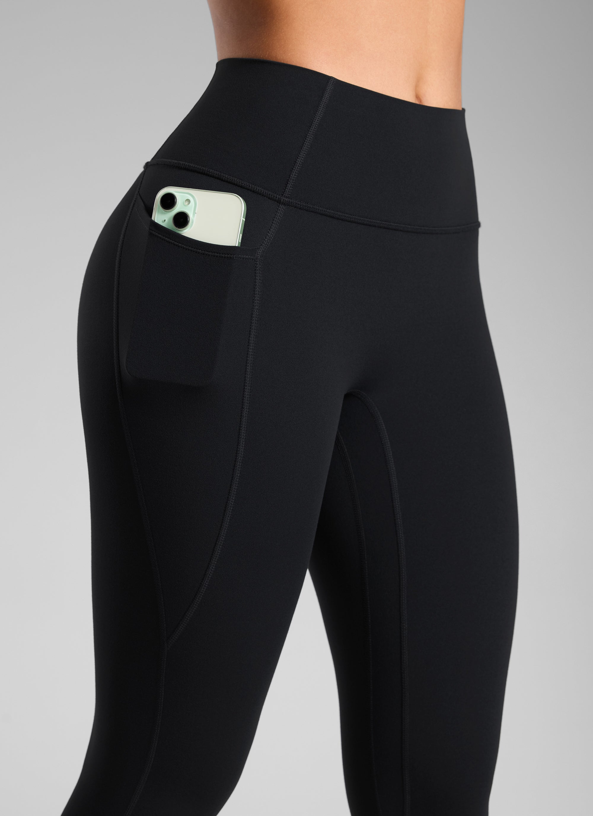 CRZ YOGA Women's Butterlift High Rise No Front Seam Pocket Legging Black