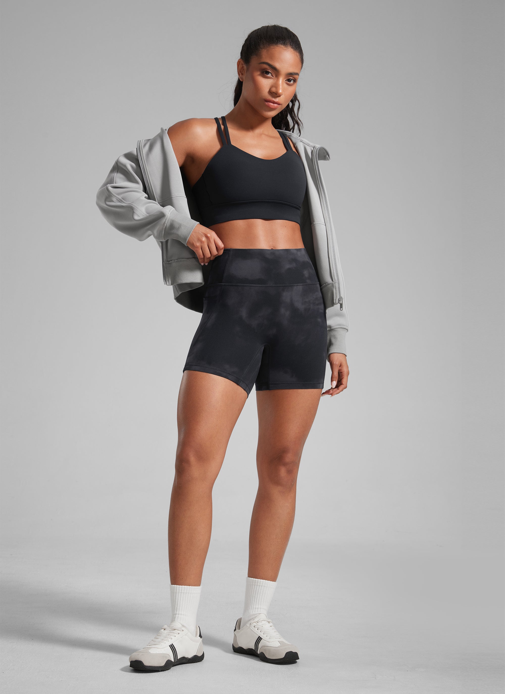 CRZ YOGA Butterlift Womens Scrunch Butt No Front Seam Pocket Biker Shorts 5'' Black Tie Dye Flowers