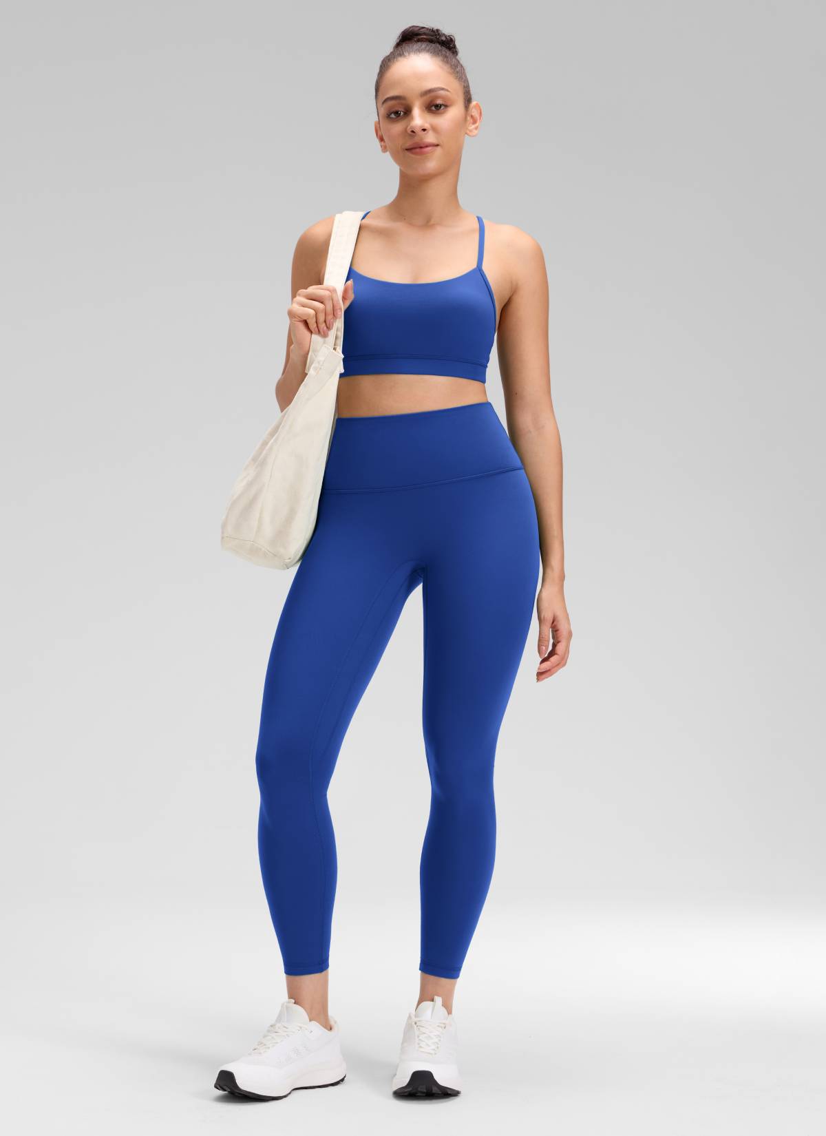CRZ YOGA Women's Butterluxe Yoga High Rise No Front Seam Legging 25'' Waves Blue @model_info:Bruna