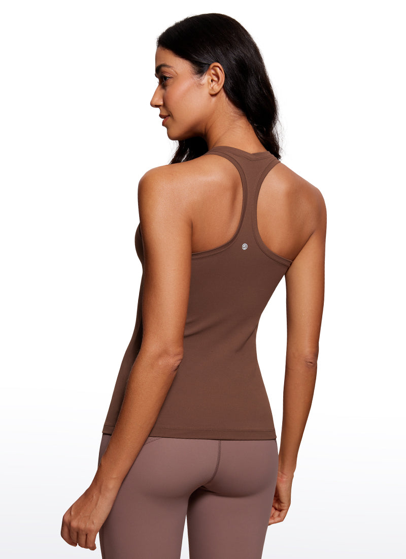 Hüftlanges Tanktop mit Racerback von Butterluxe