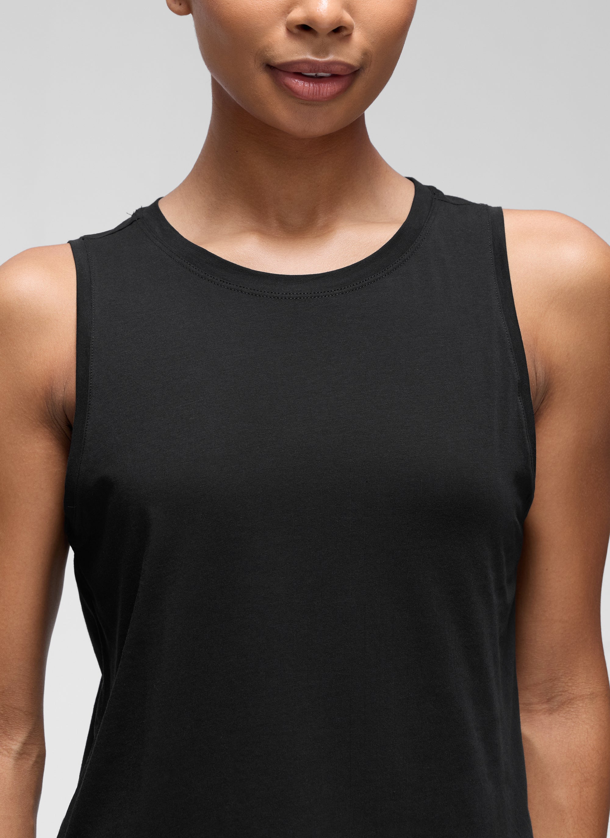 CRZ YOGA Women's Yoga Loose Fit Tops Pima Cotton Crop Tank Round Neck Black