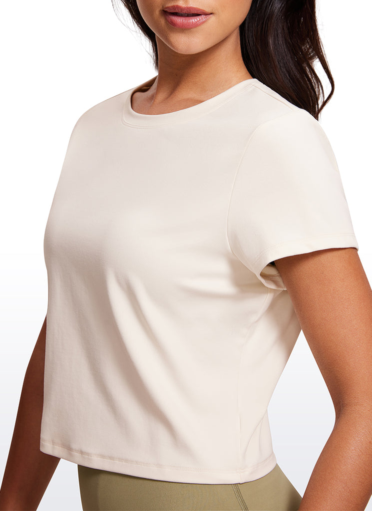 CRZ YOGA Women's Yoga Classic Fit Top Butterluxe Cropped Short Sleeves Black