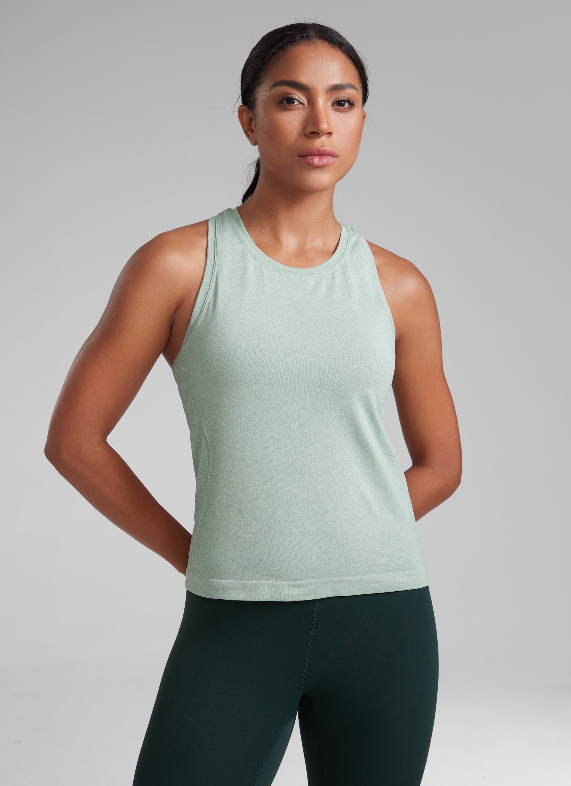 CRZ YOGA Women's Yoga Slim Fit Tops Seamless High Crew Neck Tank Taupe