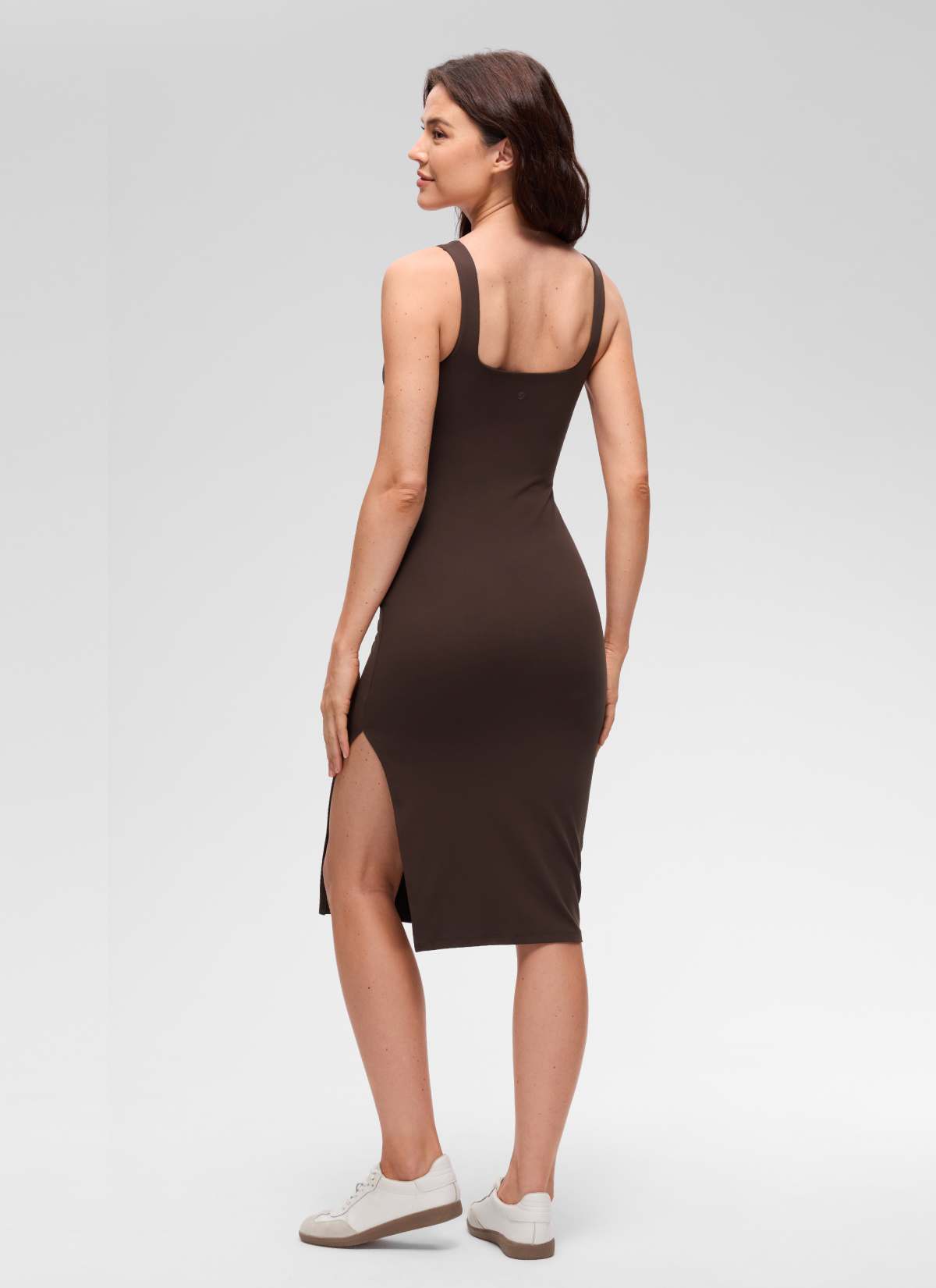 CRZ YOGA Women's Butterluxe Casual Square Neck Side Split Midi Dress Hot Fudge Brown @model_info:Kseniia