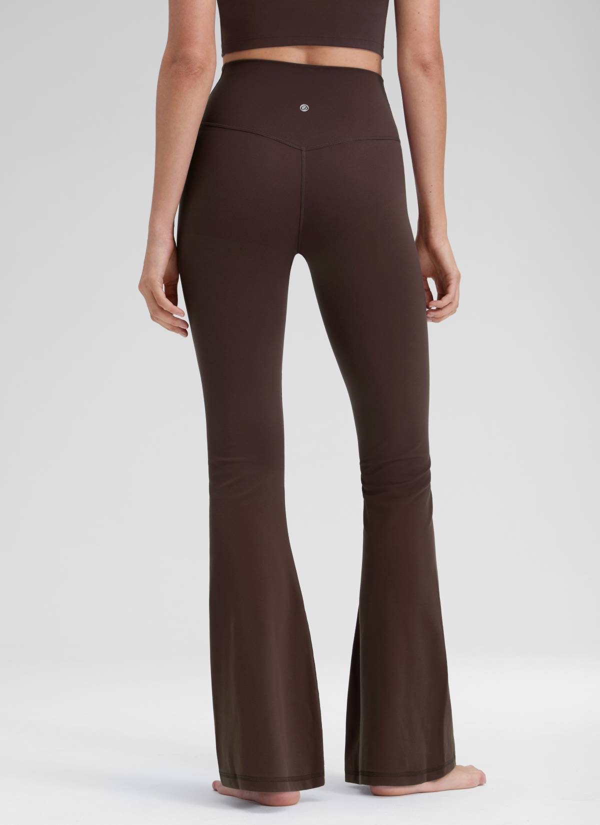 טייץ מתרחב Butterluxe עם מותן גבוהה והצלבה בצורת V לנשים של CRZ YOGA 79 ס''מ