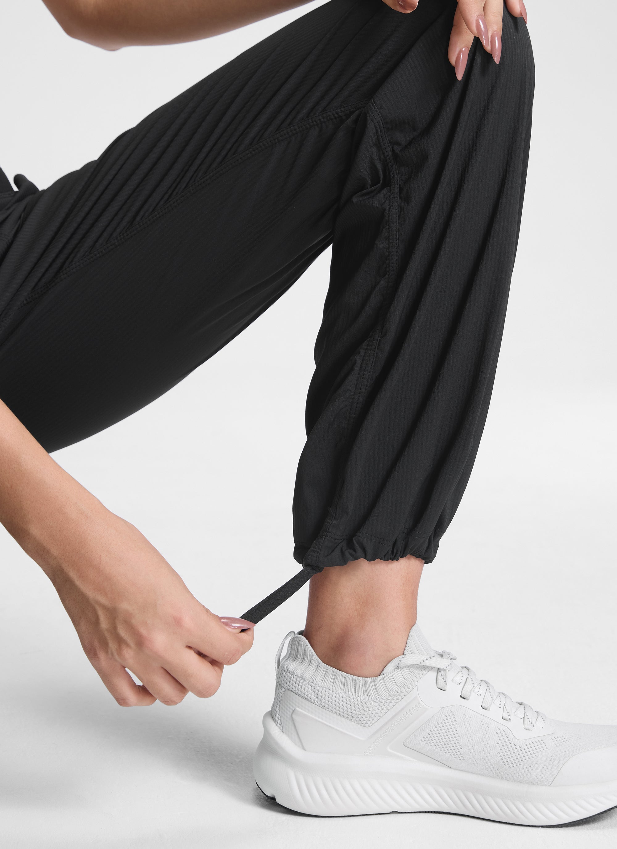 Lightweight Straight Leg Pocket Pant 30