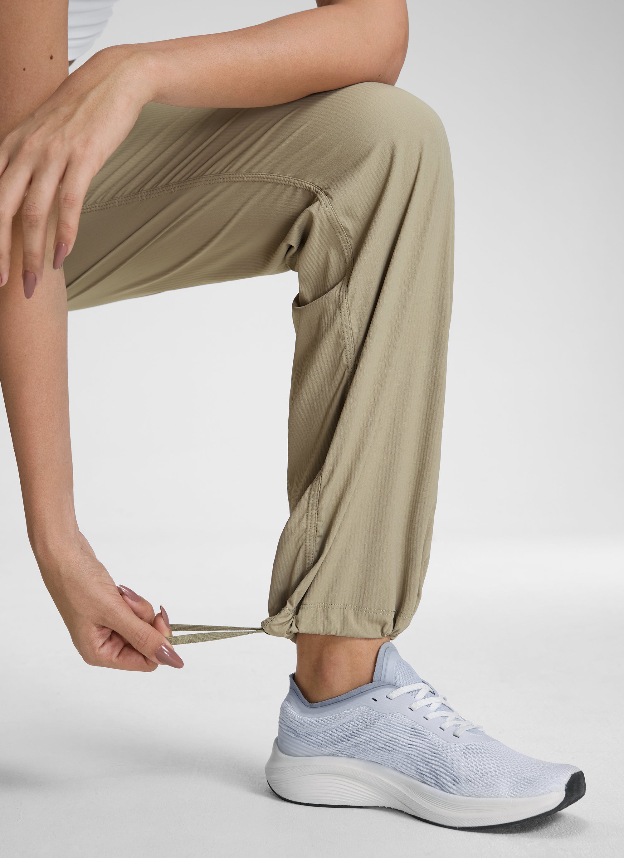 Lightweight Straight Leg Pocket Pant 30