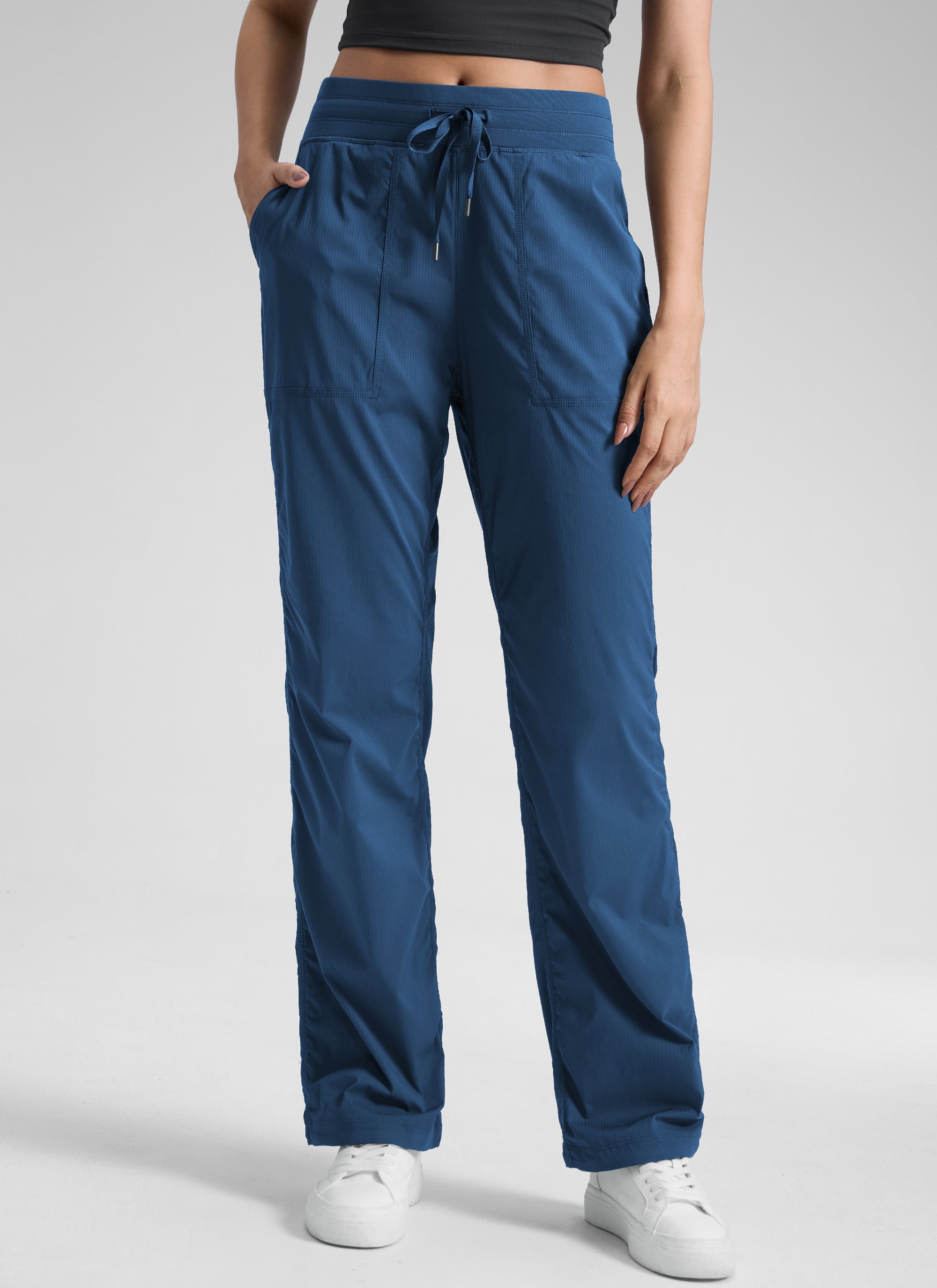 Lightweight Straight Leg Pocket Pant 30