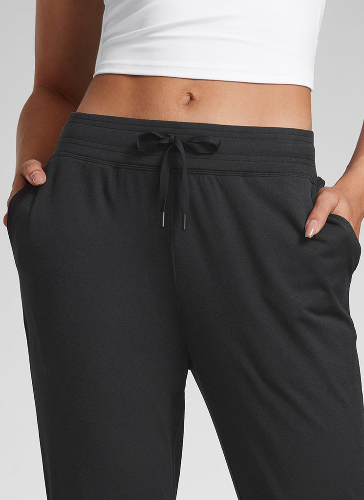 CRZ YOGA Women's Cloud Jersey Capri Joggers 25'' with Pockets Milky White