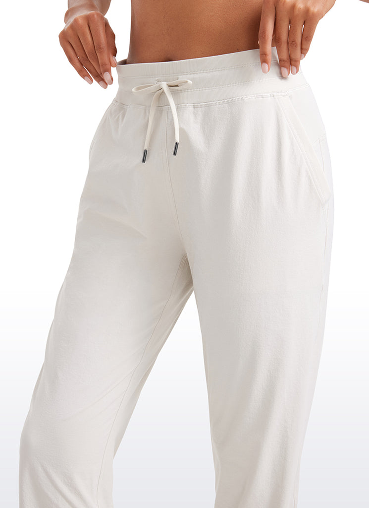 CRZ YOGA Women's Casual Workout Joggers Pants with Pockets 28.5” Hot Fudge Brown