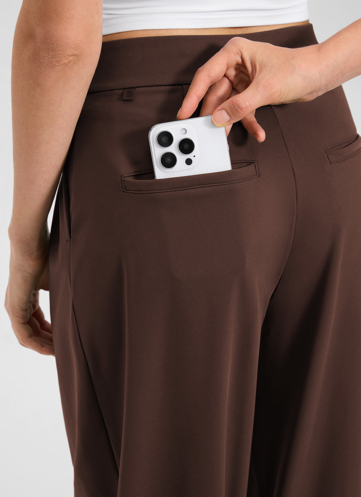 CRZ YOGA Women's Business High Rise Drawstring Pocket Wide Leg Pant Lava Brown @model_info:Kerr