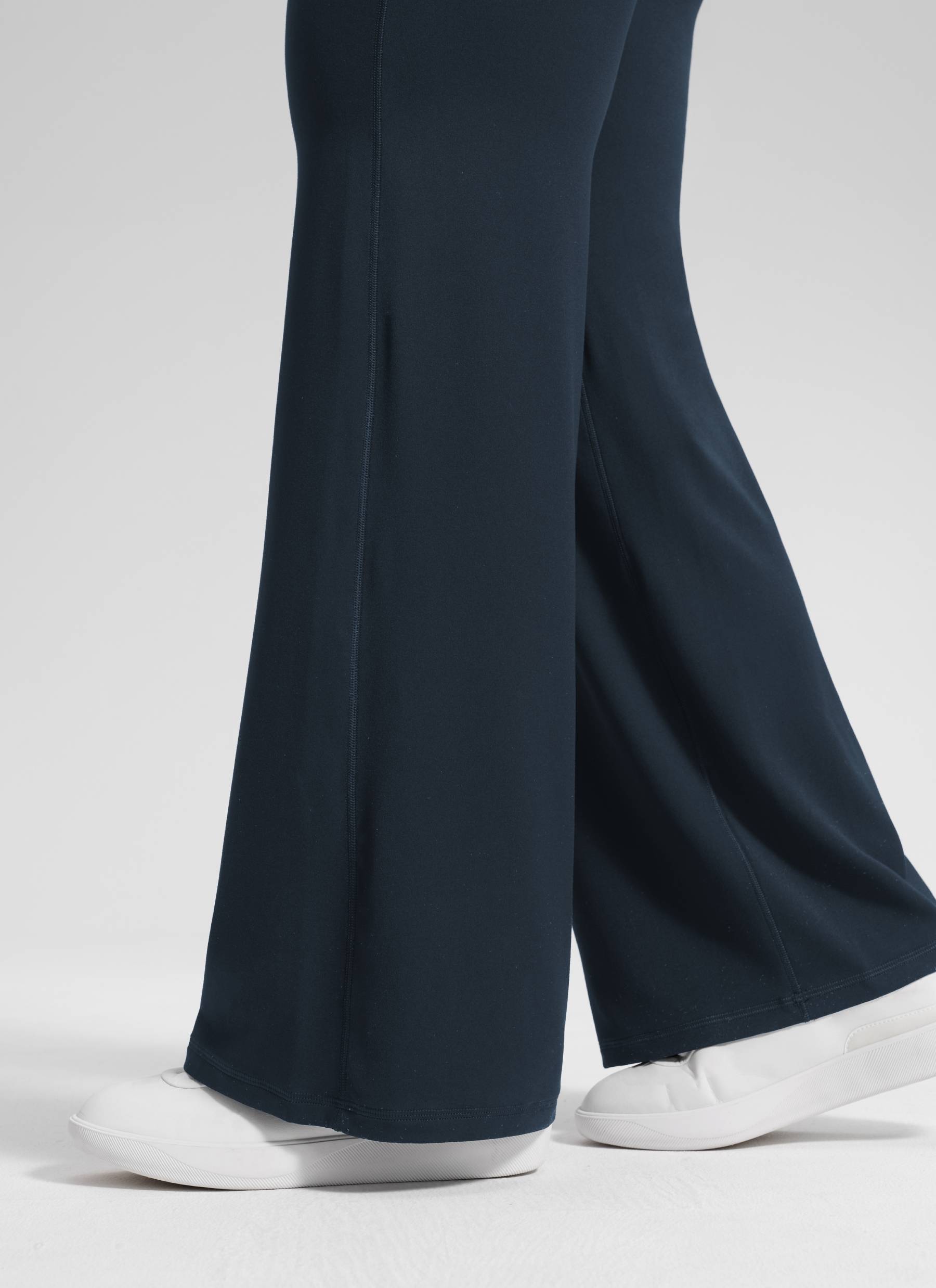 CRZ YOGA Women's Softretch Workout No Front Seam Wide Leg Pant 28