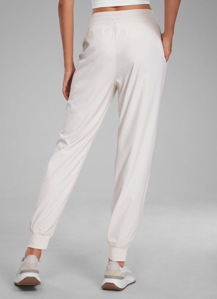 CRZ YOGA Women's Travel Classic Fit Striped Joggers 28'' Ruched Pitch Blue