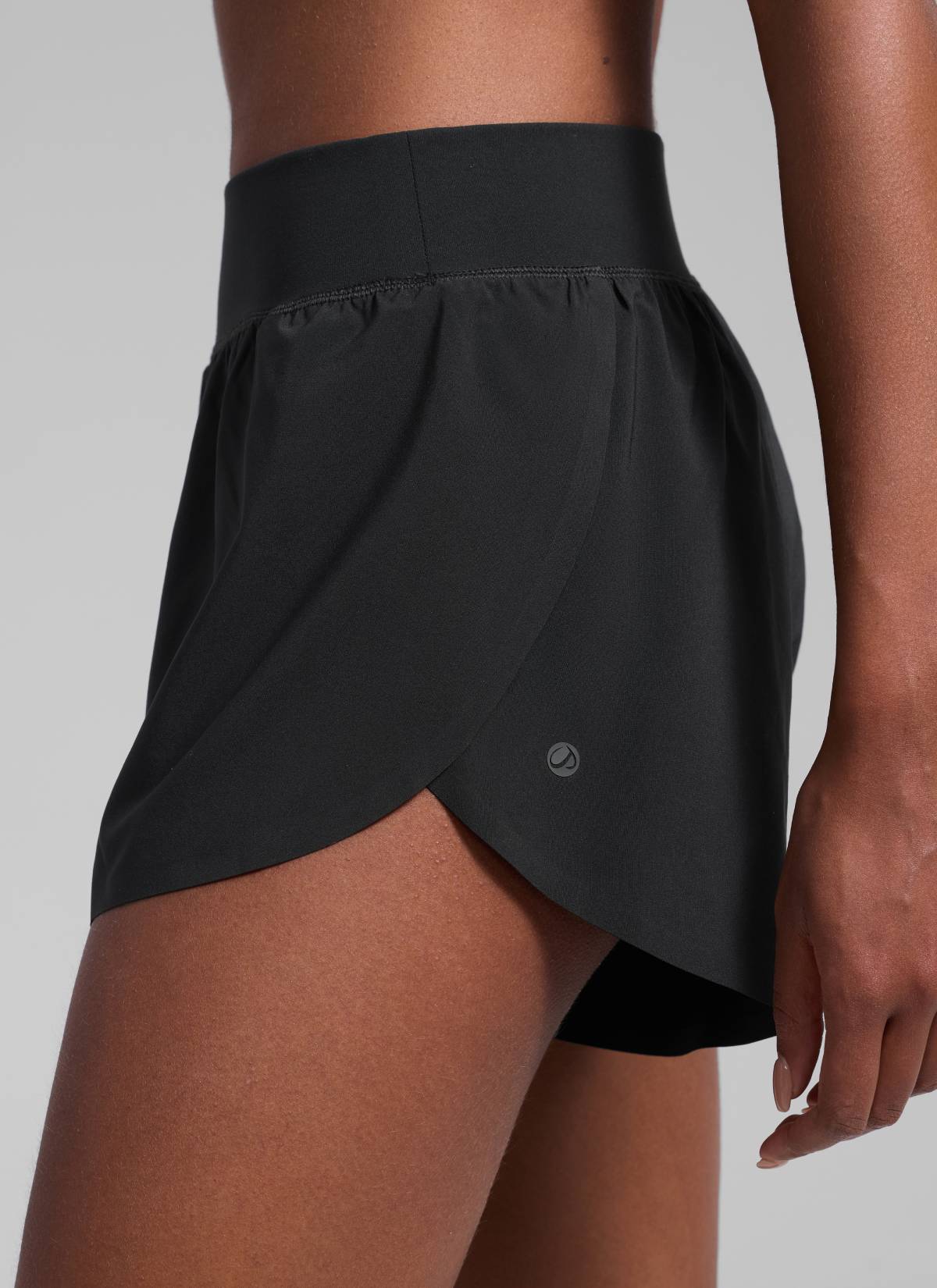 CRZ YOGA Women's Running High Rise Mesh Lined Shorts 3'' Workout Short Black @model_info:Patrica