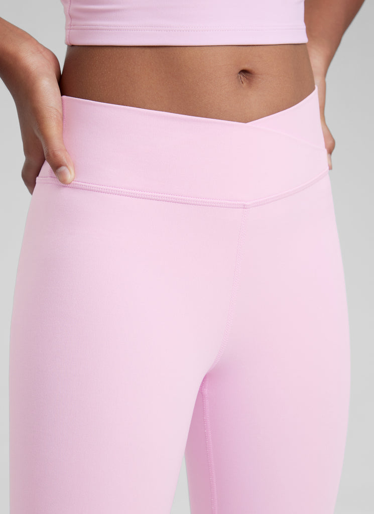 CRZ YOGA Girl's High Rise Butterluxe Sport Leggings 25'' V Cross Waist Vita Pink