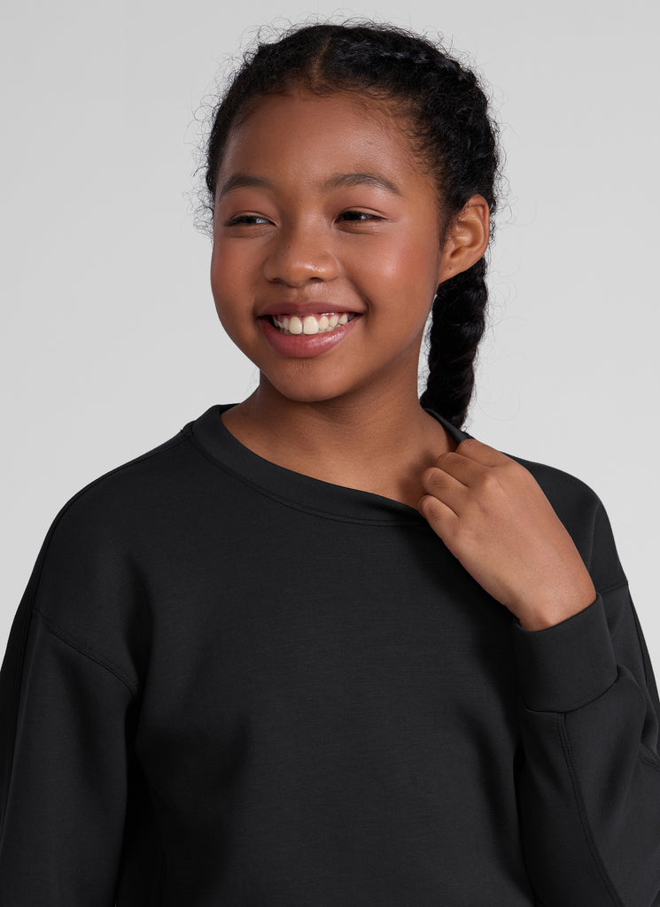 CRZ YOGA Girl's SoftAura Casual Relaxed Fit Workout Sweatshirt Black