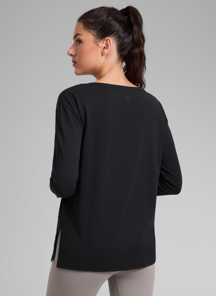 CRZ YOGA Women's Workout Boat Neck Hip Length Relaxed Fit Long Sleeves Black