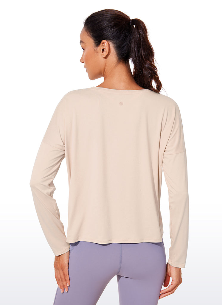 CRZ YOGA Women's Yoga Relaxed Fit Running Crop Long Sleeve Shirts Silver Mist